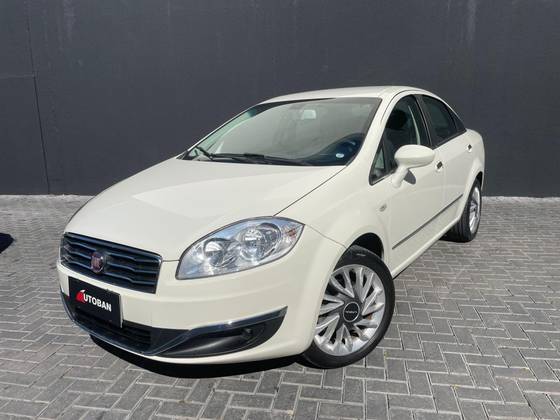 FIAT LINEA 1.8 ABSOLUTE 16V FLEX 4P AUTOMATIZADO FIAT LINEA 1.8 ABSOLUTE 16V FLEX 4P AUTOMATIZADO
